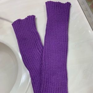 Purple leg warmers like new